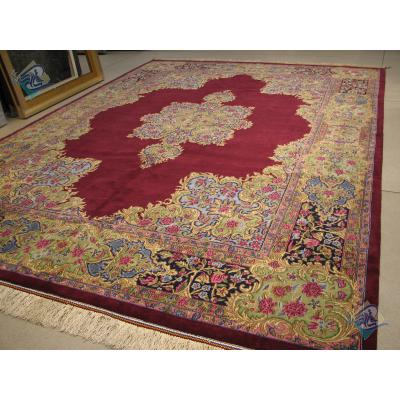 Six meter Kerman Carpet Handmade Simpel Design