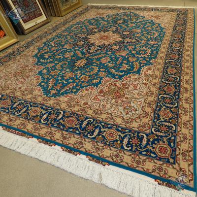 Six Meter Tabriz Carpet Handmade Heris Design