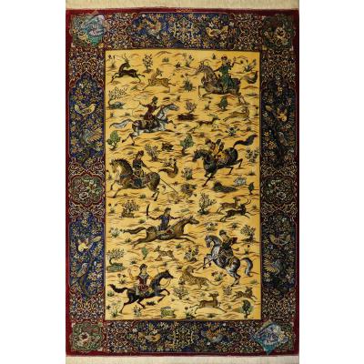 قالیچه دستباف تمام ابریشم قم طرح شکارگاه تولیدی قالیکده تار و پود هشتاد رج