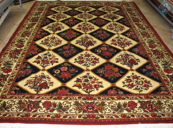 هفت متری دستباف بختیاری طرح قاب پامچال رنگ گیاهی - Image 2