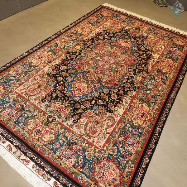 شش متری دستباف تبریز طرح سالاری جدید دو کف ابریشم دور گلیم بافدار - Image 6