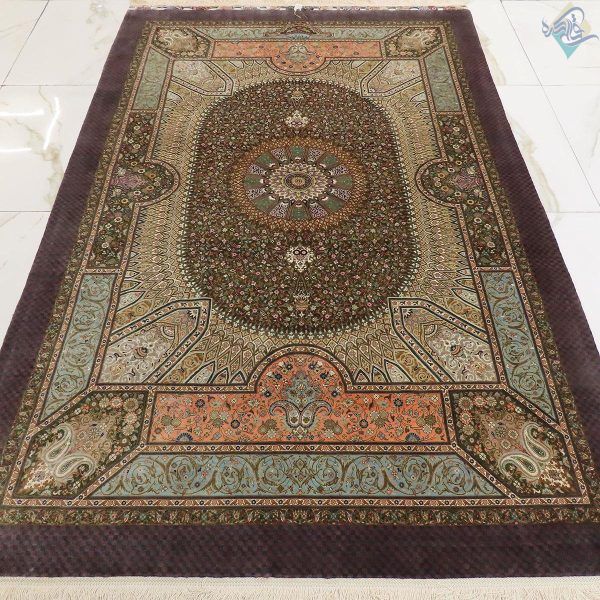 قالیچه دستباف تمام ابریشم قم اصل محمد جمشیدی - Image 2