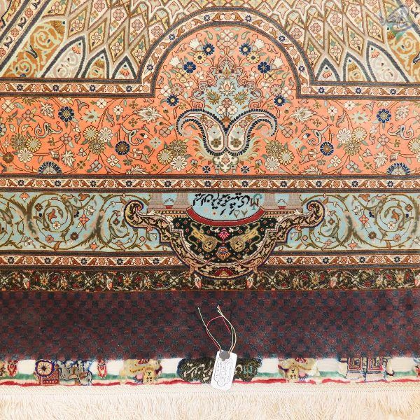 قالیچه دستباف تمام ابریشم قم اصل محمد جمشیدی - Image 9