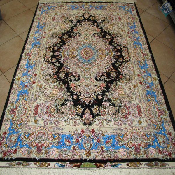 قالیچه دستباف تبریز طرح جدید خطیبی کف حاشیه و چله و گل ابریشم - Image 2