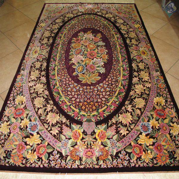 قالیچه دستباف تمام ابریشم قم طرح گلستان تولیدی صبوری هشتاد رج - Image 2