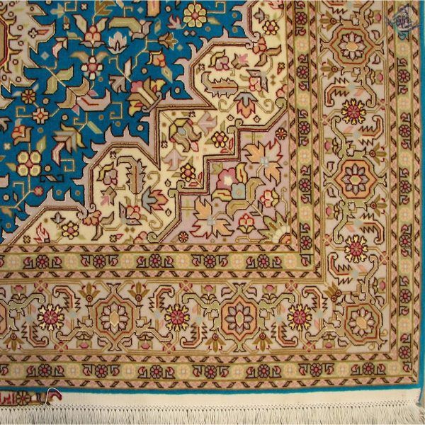قالیچه دستباف تبریز طرح هریس گل ابریشم پنجاه رج رنگ خاص - Image 7