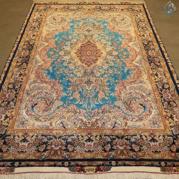 قالیچه دستباف تبریز طرح جدید موج مهر دوکف ابریشم پنجاه و هشت رج - Image 2