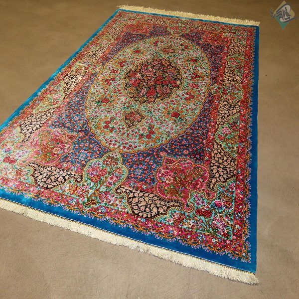 ذرع و نیم دستباف تمام ابریشم قم طرح ترنج یکطرفه تولیدی قالیکده - Image 5