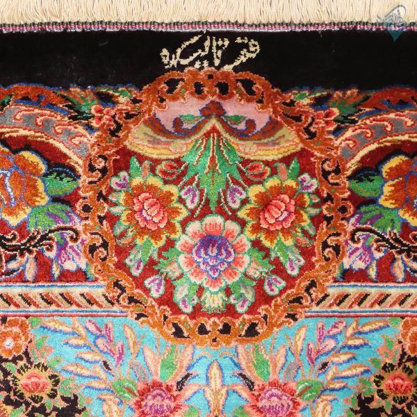 ذرع و نیم دستباف تمام ابریشم قم طرح جدید گل سرخی قالیکده هشتاد رج - Image 5