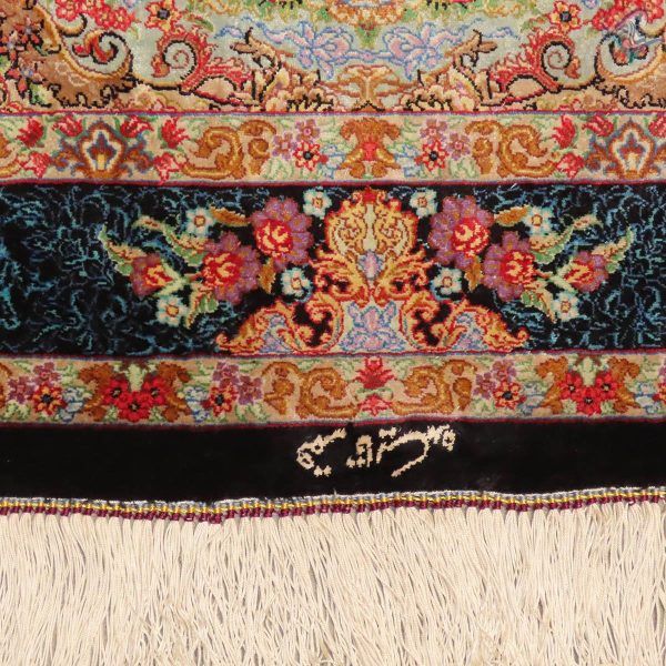ذرع و نیم دستباف تمام ابریشم قم طرح جدید گلزار قالیکده هشتاد رج - Image 9