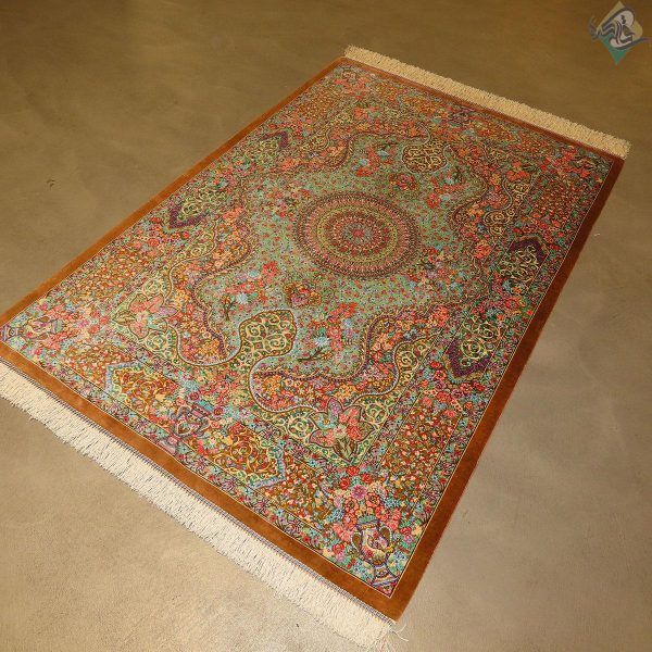 ذرع و نیم دستباف تمام ابریشم قم طرح لچک ترنج امیری زاده هشتاد رج - Image 6