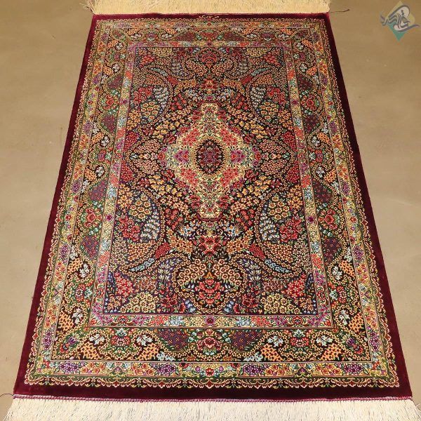 ذرع و چهارک دستباف تمام ابریشم قم طرح گلریز تولید قالیکده تاروپود - Image 2