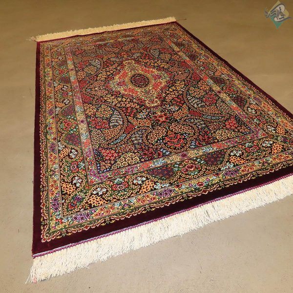ذرع و چهارک دستباف تمام ابریشم قم طرح گلریز تولید قالیکده تاروپود - Image 6