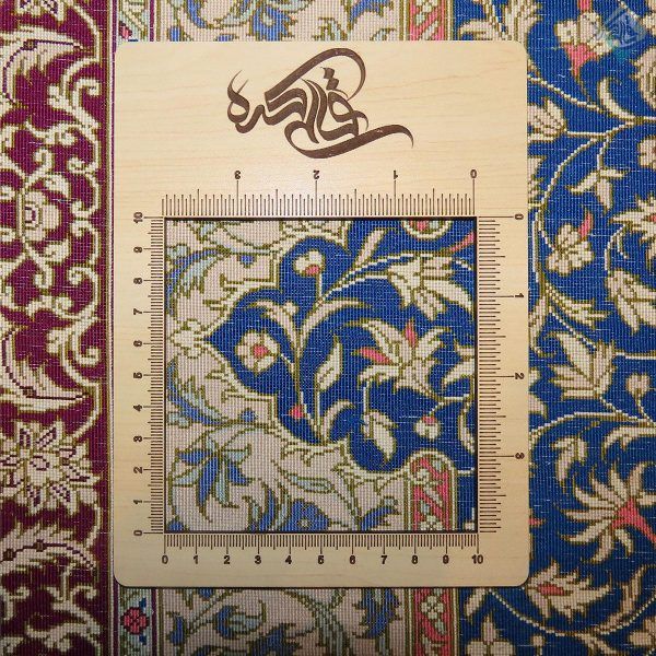 فرش دستباف مربع دو در دو متر تمام ابریشم قم طرح ترنج کتیبه رضوی - Image 7