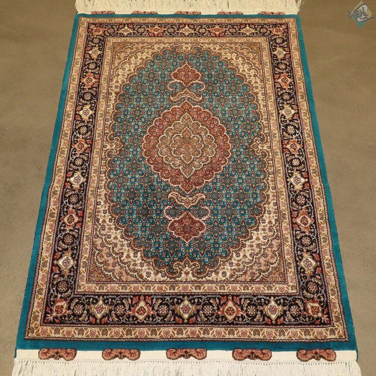 ذروچارک دستباف نقشه ماهی تبریز 50 رج