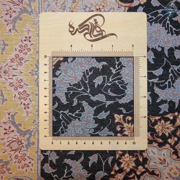 ذرع وچهارک دستباف تمام ابریشم قم طرح لچک ترنج تولیدی مایوسی - Image 7