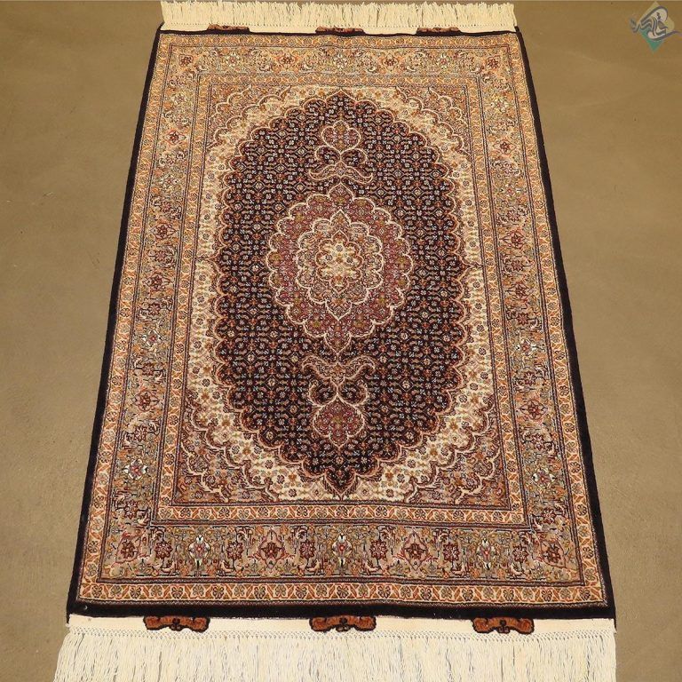 زروچارک دستباف طرح جدید ماهی تبریز پنجاه رج