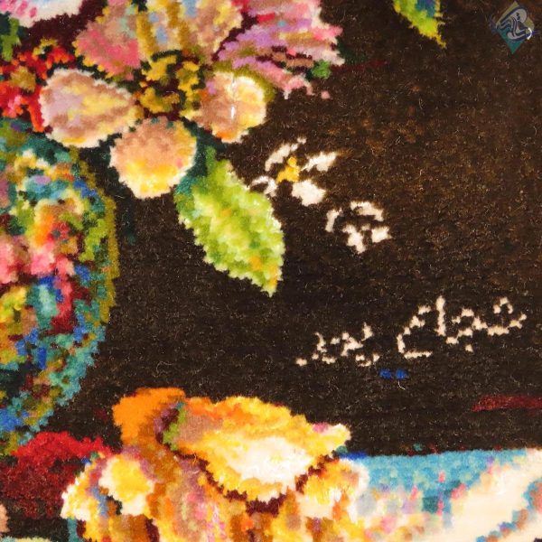 تابلو فرش دستباف تبریز گلدان روی فرش گل ابریشم بدون قاب - Image 2
