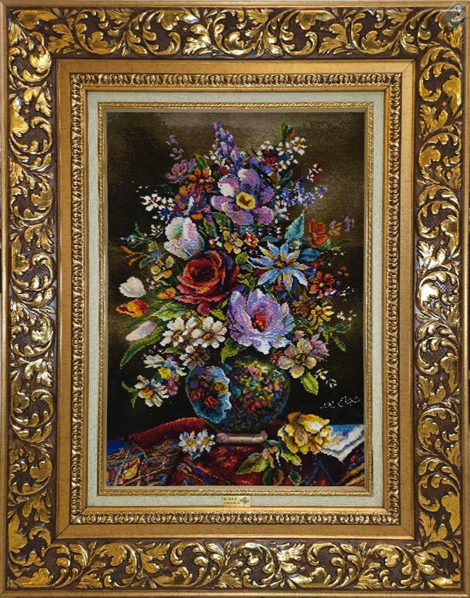 تابلو فرش دستباف تبریز طرح گلدان گل ابریشم