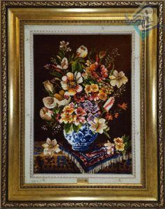 تابلو فرش دستباف تبریز نقش گلدان چینی روی فرش