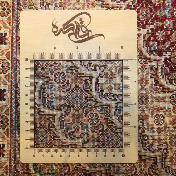 ذرع و نیم دستباف طرح جدید ماهی نه متن پنجاه رج گل ابریشم رنگ خاص - Image 7