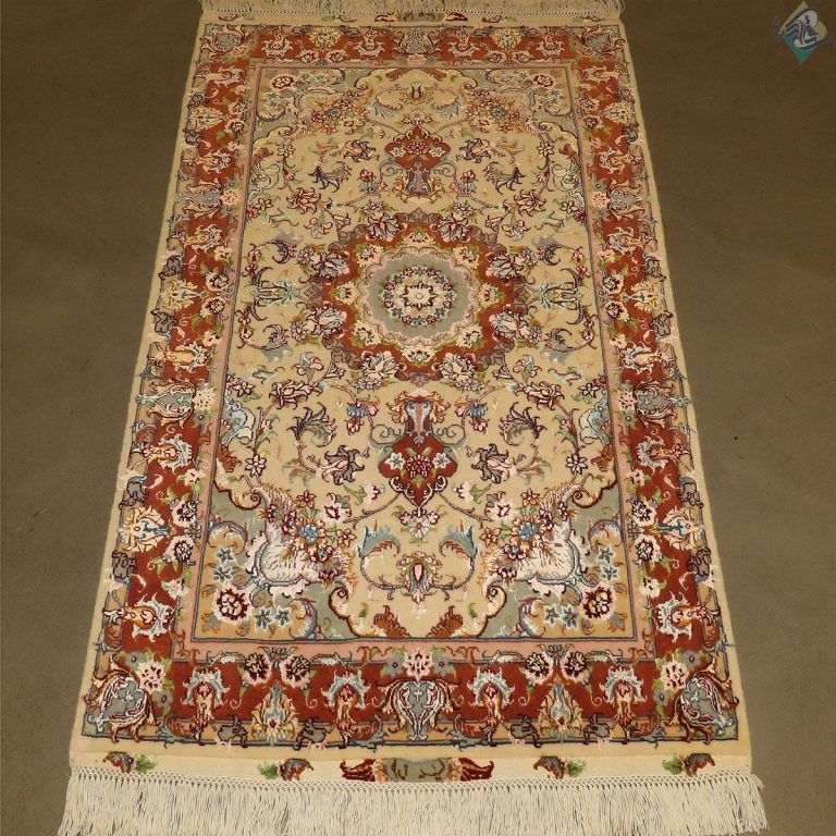 ذرع و چهارک دستباف تبریز طرح علیا گل ابریشم پنجاه رج